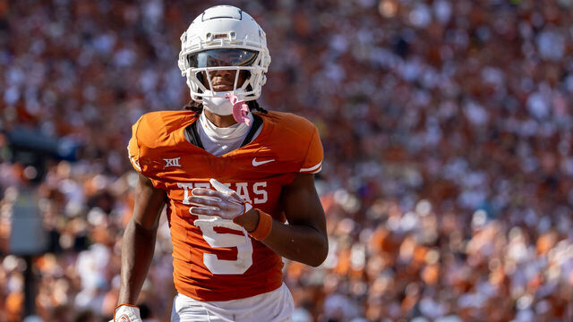 AUSTIN, TX - SEPTEMBER 02: Texas Longhorns wide receiver Adonai Mitchell (5) jogs up field after play stops during the college football game between Texas Longhorns and Rice Owls on September 2, 2023, at Darrell K Royal-Texas Memorial Stadium in Austin, TX.