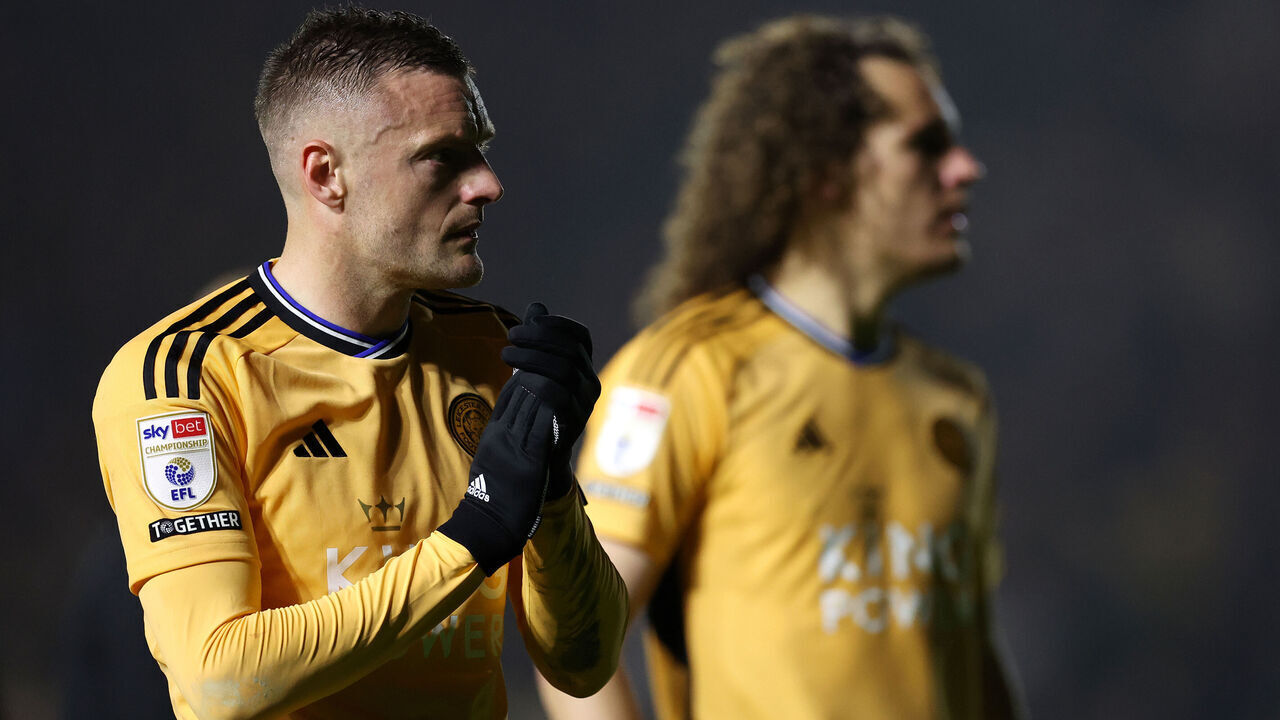 Leicester City's Jamie Vardy (left) applauds the fans following the Sky Bet Championship match at Home Park, Plymouth. Picture date: Friday April 12, 2024.