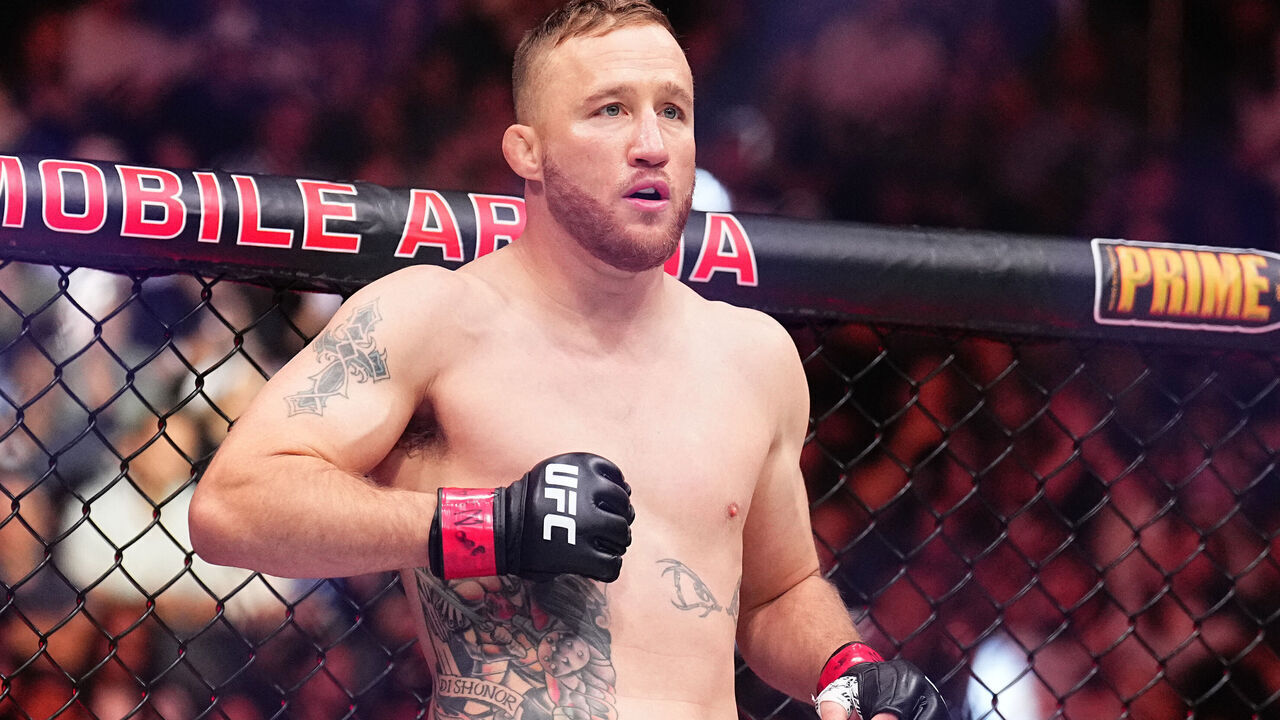 LAS VEGAS, NEVADA - APRIL 13: Justin Gaethje prepares to fight in a lightweight fight during the UFC 300 event at T-Mobile Arena on April 13, 2024 in Las Vegas, Nevada.