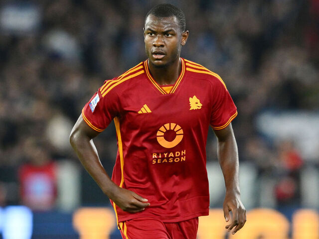 Roma’s Ndicka ‘feeling better’ after collapsing on pitch in