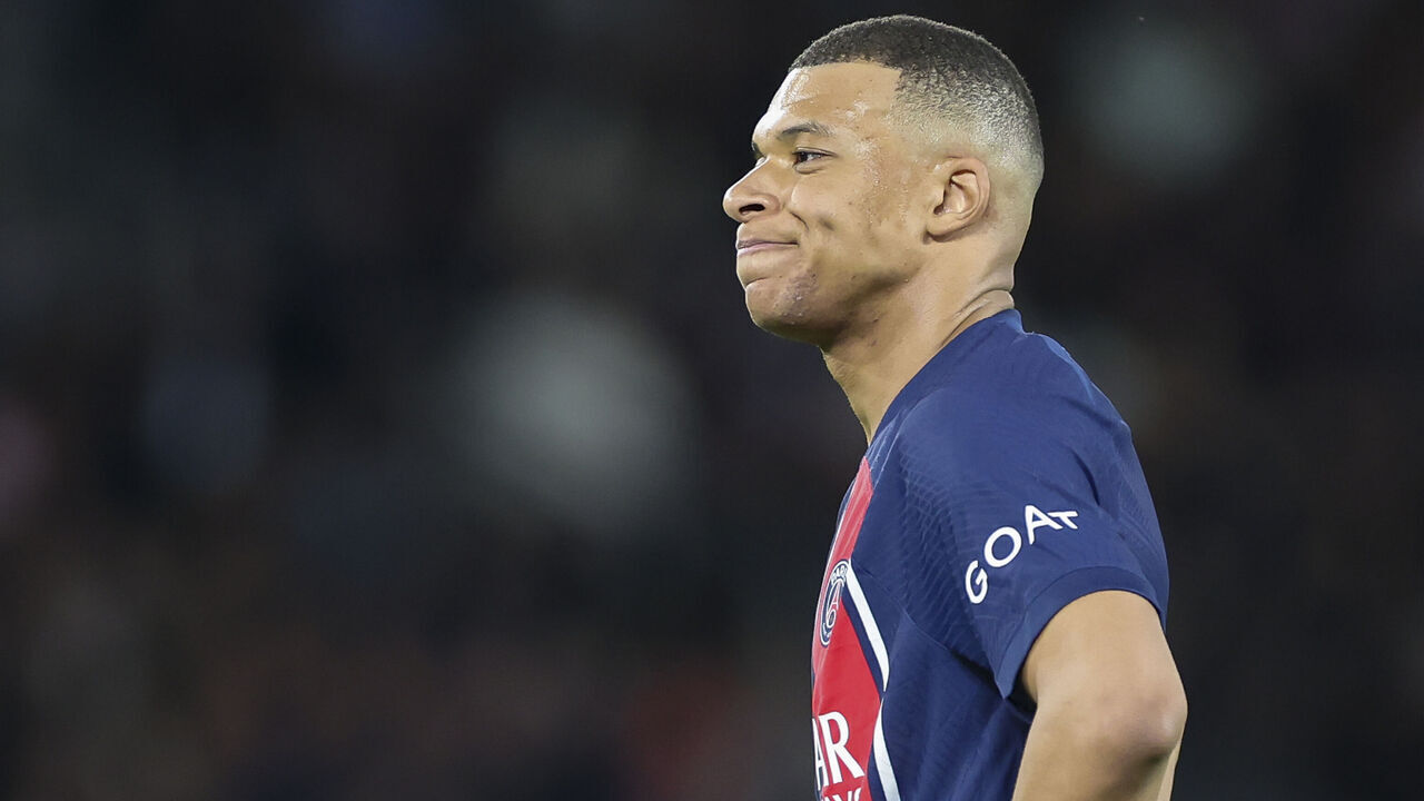 PARIS, FRANCE - APRIL 10: Kylian Mbappe of Paris Saint-Germain looks dejected during the UEFA Champions League quarter-final first leg match between Paris Saint-Germain and FC Barcelona at Parc des Princes on April 10, 2024 in Paris, France.