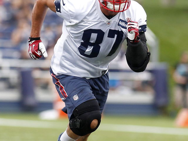 Fantasy: Gronkowski, Watkins and other must-watch storylines from AFC East training camps
