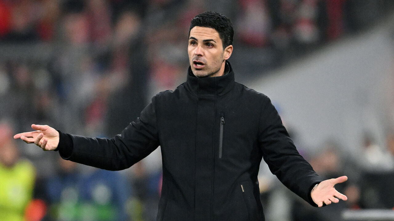 MUNICH, GERMANY - APRIL 17: Mikel Arteta, Manager of Arsenal, reacts during the UEFA Champions League quarter-final second leg match between FC Bayern München and Arsenal FC at Allianz Arena on April 17, 2024 in Munich, Germany.