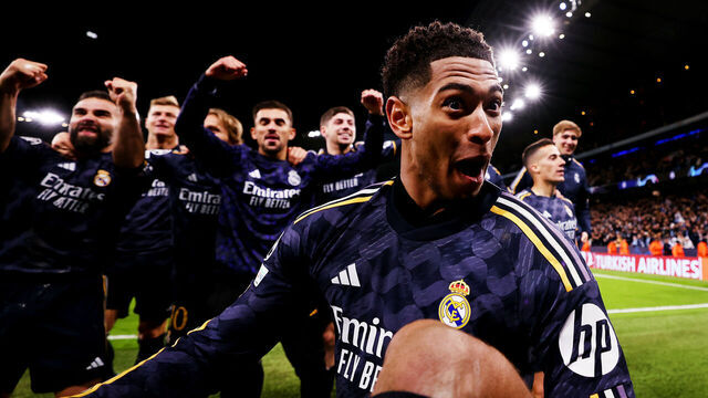 MANCHESTER, ENGLAND - APRIL 17: Jude Bellingham of Real Madrid celebrates with the fans following the team's victory in the penalty shoot out during the UEFA Champions League quarter-final second leg match between Manchester City and Real Madrid CF at Etihad Stadium on April 17, 2024 in Manchester, England.