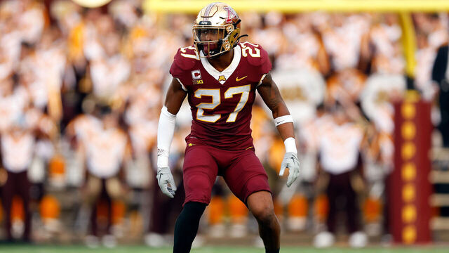 MINNEAPOLIS, MINNESOTA - NOVEMBER 04: Tyler Nubin #27 of the Minnesota Golden Gophers competes against the Illinois Fighting Illini in the second half at Huntington Bank Stadium on November 04, 2023 in Minneapolis, Minnesota. The Fighting Illini defeated the Golden Gophers 27-26.
