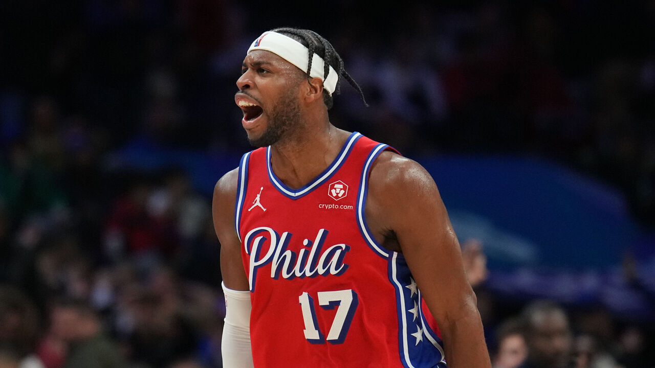 PHILADELPHIA, PA - FEBRUARY 23: Buddy Hield #17 of the Philadelphia 76ers celebrates during the game against the Cleveland Cavaliers on February 23, 2024 at the Wells Fargo Center in Philadelphia, Pennsylvania NOTE TO USER: User expressly acknowledges and agrees that, by downloading and/or using this Photograph, user is consenting to the terms and conditions of the Getty Images License Agreement. Mandatory Copyright Notice: Copyright 2024 NBAE