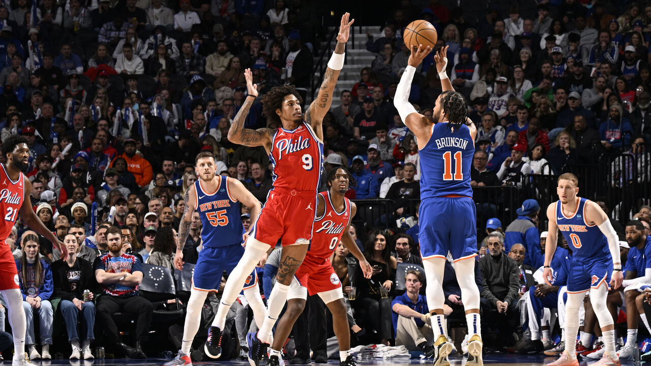 PHILADELPHIA, PA - JANUARY 5: Jalen Brunson #11 of the New York Knicks shoots the ball during the game against the Philadelphia 76ers on January 5, 2024 at the Wells Fargo Center in Philadelphia, Pennsylvania NOTE TO USER: User expressly acknowledges and agrees that, by downloading and/or using this Photograph, user is consenting to the terms and conditions of the Getty Images License Agreement. Mandatory Copyright Notice: Copyright 2024 NBAE