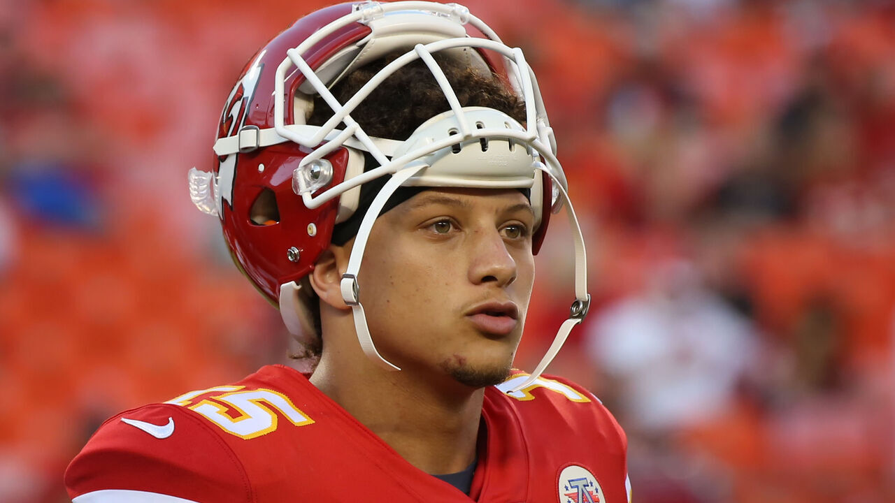 KANSAS CITY, MO - AUGUST 11: Kansas City Chiefs quarterback Patrick Mahomes (15) before an NFL week 1 preseason game between the San Francisco 49ers and the Kansas City Chiefs on August 11th, 2017 at Arrowhead Stadium in Kansas City, MO. The 49ers won 27-17.
