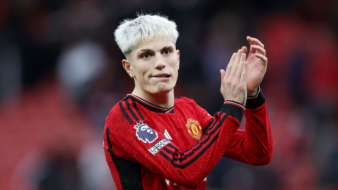 MANCHESTER, ENGLAND - FEBRUARY 04: Alejandro Garnacho of Manchester United applauds the fans at full-time following the teams victory in the Premier League match between Manchester United and West Ham United at Old Trafford on February 04, 2024 in Manchester, England.