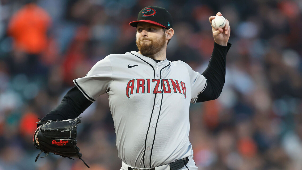 SAN FRANCISCO, CALIFORNIA - APRIL 19: Jordan Montgomery #52 of the Arizona Diamondbacks pitches in the bottom of the first inning against the San Francisco Giants at Oracle Park on April 19, 2024 in San Francisco, California.