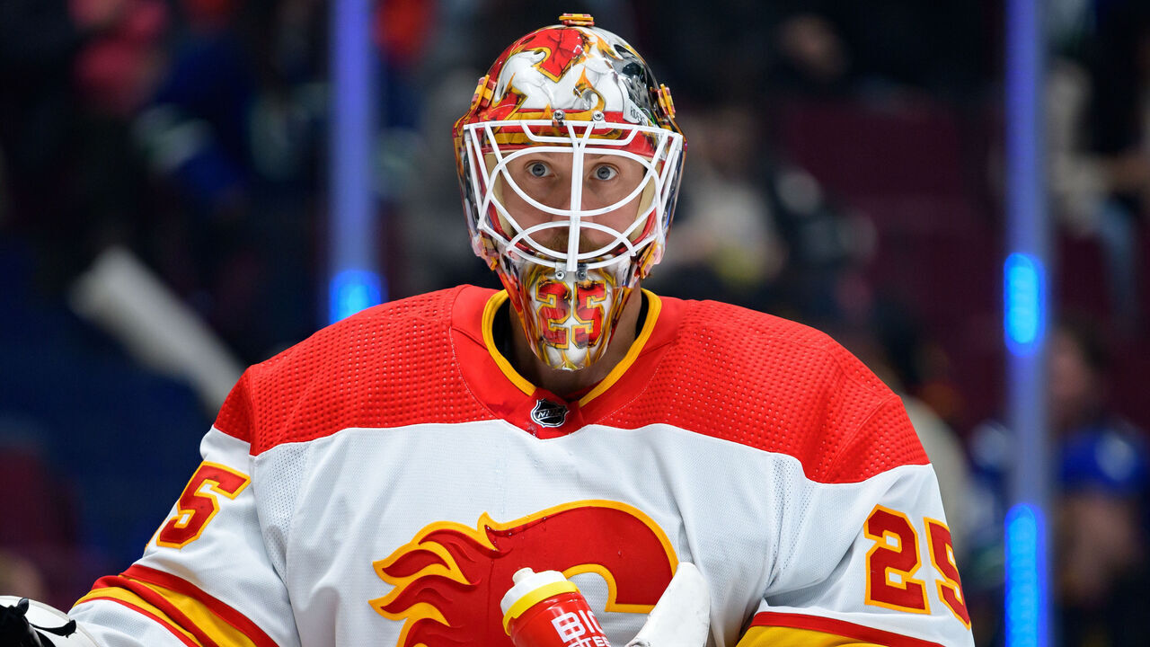 VANCOUVER, CANADA - APRIL 16: Jacob Markstrom #25 of the Calgary Flames looks on during the first period of the NHL game against the Vancouver Canucks at Rogers Arena on April 16, 2024 in Vancouver, British Columbia, Canada.