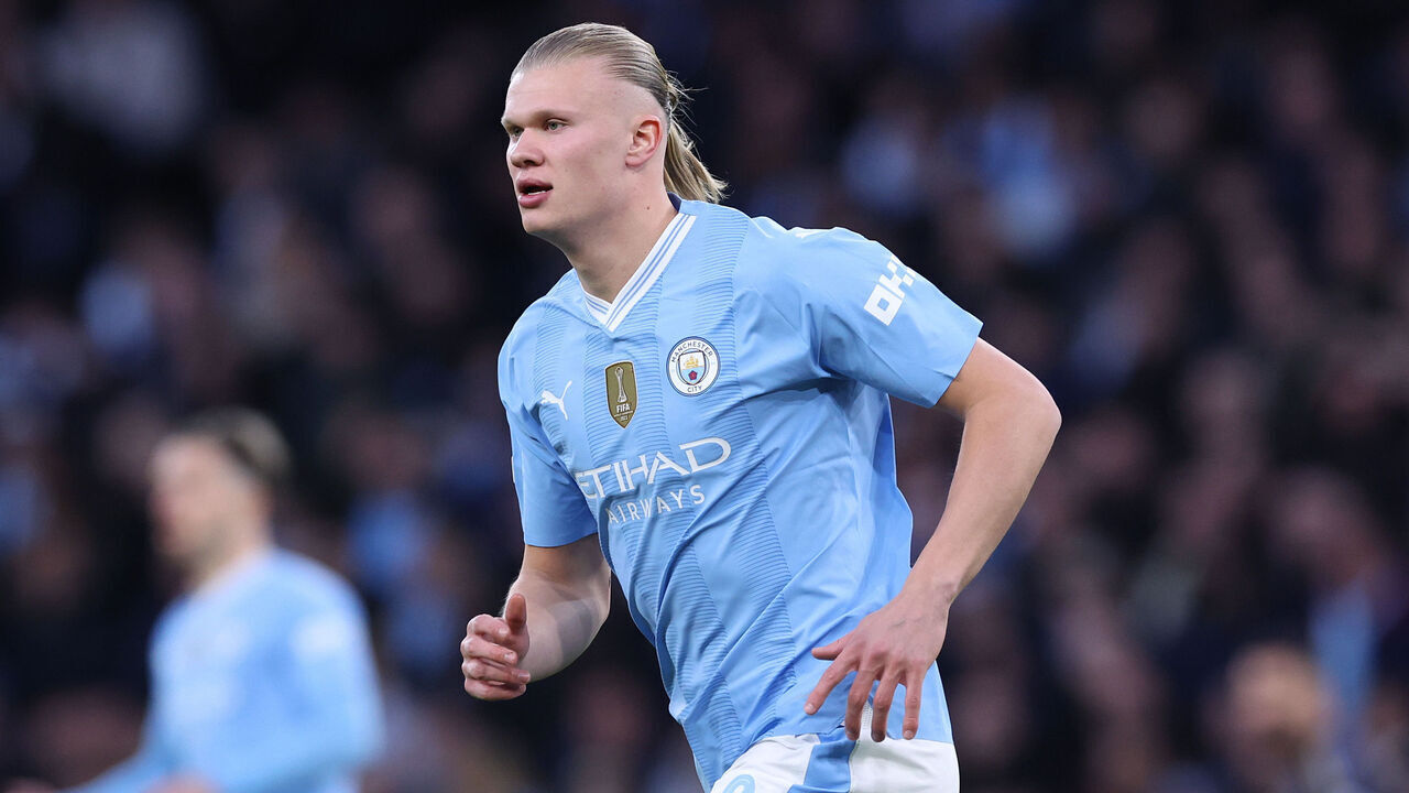 MANCHESTER, ENGLAND - APRIL 17: Erling Haaland of Manchester City during the UEFA Champions League quarter-final second leg match between Manchester City and Real Madrid CF at Etihad Stadium on April 17, 2024 in Manchester, England.
