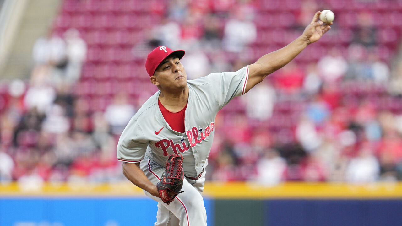 CINCINNATI, OHIO - APRIL 22: Ranger Suárez #55 of the Philadelphia Phillies throws against the Cincinnati Reds during the second inning of a baseball game at Great American Ball Park on April 22, 2024 in Cincinnati, Ohio.