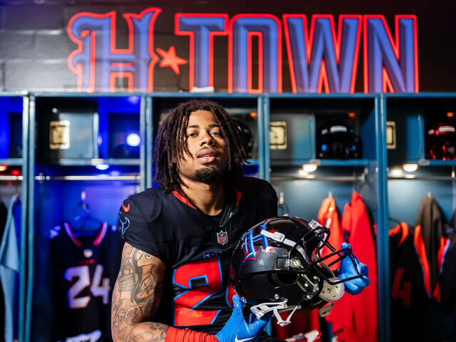 Texans unveil 4 new uniforms, including Color Rush kit