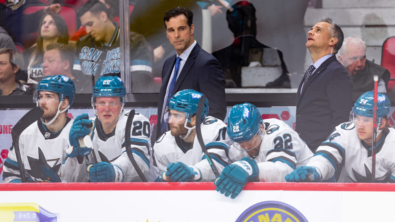 OTTAWA, ON - JANUARY 13: San Jose Sharks Head Coach David Quinn during second period National Hockey League action between the San Jose Sharks and Ottawa Senators on January 13, 2024, at Canadian Tire Centre in Ottawa, ON, Canada.