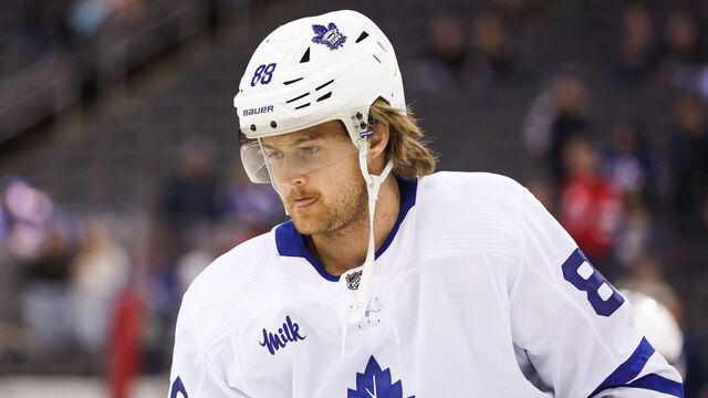 NEWARK, NJ - APRIL 09: Toronto Maple Leafs right wing William Nylander (88) warms up before a game between the Toronto Maple Leafs and New Jersey Devils on April 9, 2024 at Prudential Center in the Newark, New Jersey.
