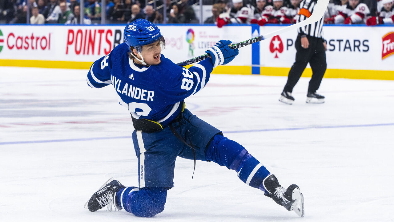 TORONTO, ON - APRIL 11: William Nylander #88 of the Toronto Maple Leafs shoots against against the New Jersey Devils during the first period at Scotiabank Arena on April 11, 2024 in Toronto, Ontario, Canada.