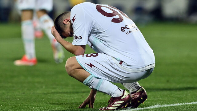 FROSINONE, ITALY - APRIL 26: Lorenzo Pirola of Salernitana disappointment during the Serie A TIM match between Frosinone Calcio and US Salernitana at Stadio Benito Stirpe on April 26, 2024 in Frosinone, Italy.