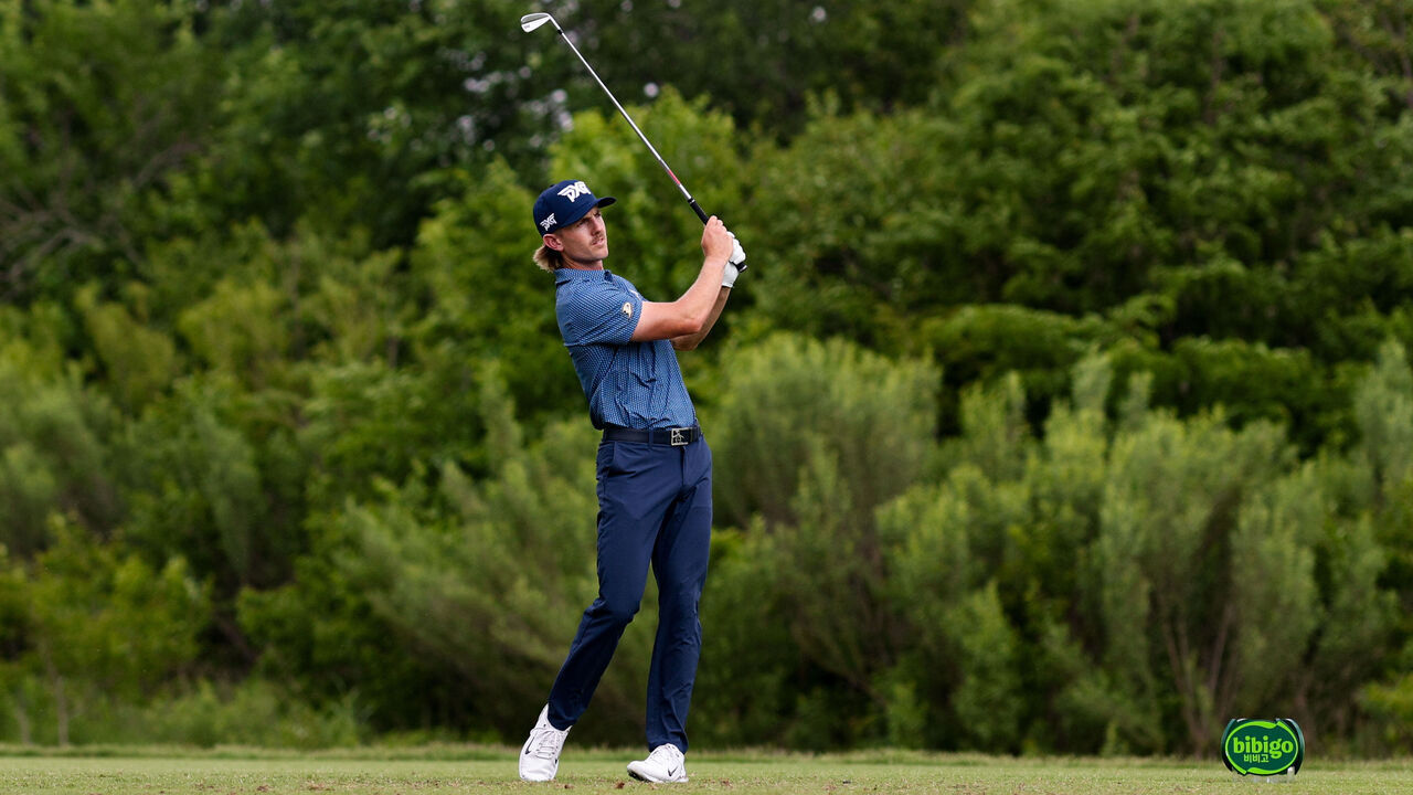 MCKINNEY, TEXAS - MAY 03: Jake Knapp hits a tee shot on the fourth hole during the second round of THE CJ CUP Byron Nelson at TPC Craig Ranch on May 03, 2024 in McKinney, Texas.