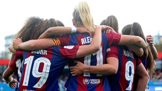 Alexia Putellas is celebrating a goal during the match between FC Barcelona and Madrid CFF for week 25 of the Liga F, played at the Johan Cruyff Stadium in Barcelona, Spain, on May 1, 2024.