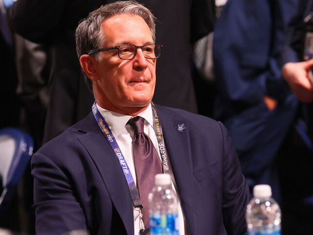 💥 INTERNAL WAR IN TORONTO? Shocking Rift Emerges Between Leafs Stars as Front Office Eyes Trade Nobody Saw Coming 💥 INTERNAL WAR IN TORONTO? Shocking Rift Emerges Between Leafs Stars as Front Office Eyes Trade Nobody Saw Coming