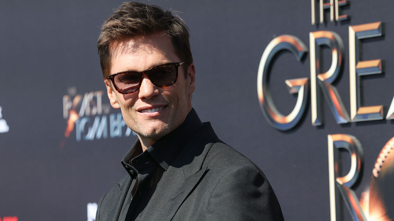 INGLEWOOD, CALIFORNIA - MAY 05: Tom Brady attends Netflix Is A Joke Fest's "The Greatest Roast Of All Time: Tom Brady" at The Kia Forum on May 05, 2024 in Inglewood, California.