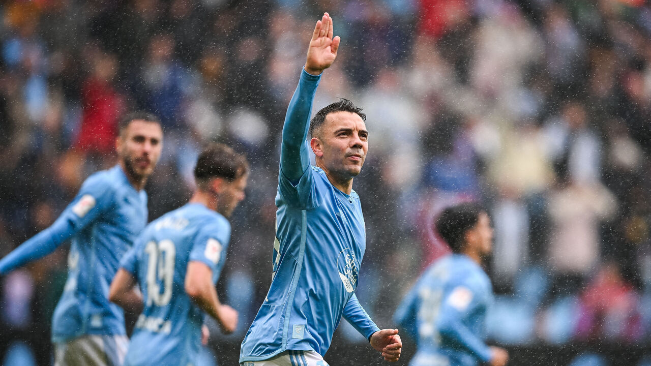 VIGO, SPAIN - MAY 5: Iago Aspas of Celta Vigo celebrates scoring his team's first goal from the penalty spot during the LaLiga EA Sports match between Celta Vigo and Villarreal CF at Estadio Balaidos on May 05, 2024 in Vigo, Spain.