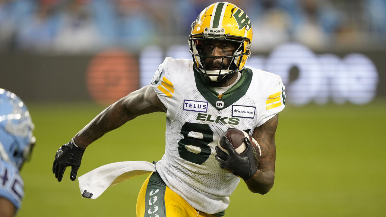 TORONTO, CANADA - OCTOBER 6: Emmanuel Arceneaux #84 of the Edmonton Elks runs with the ball after a pass reception against the Toronto Argonauts at BMO Field on October 6, 2023 in Toronto, Canada.