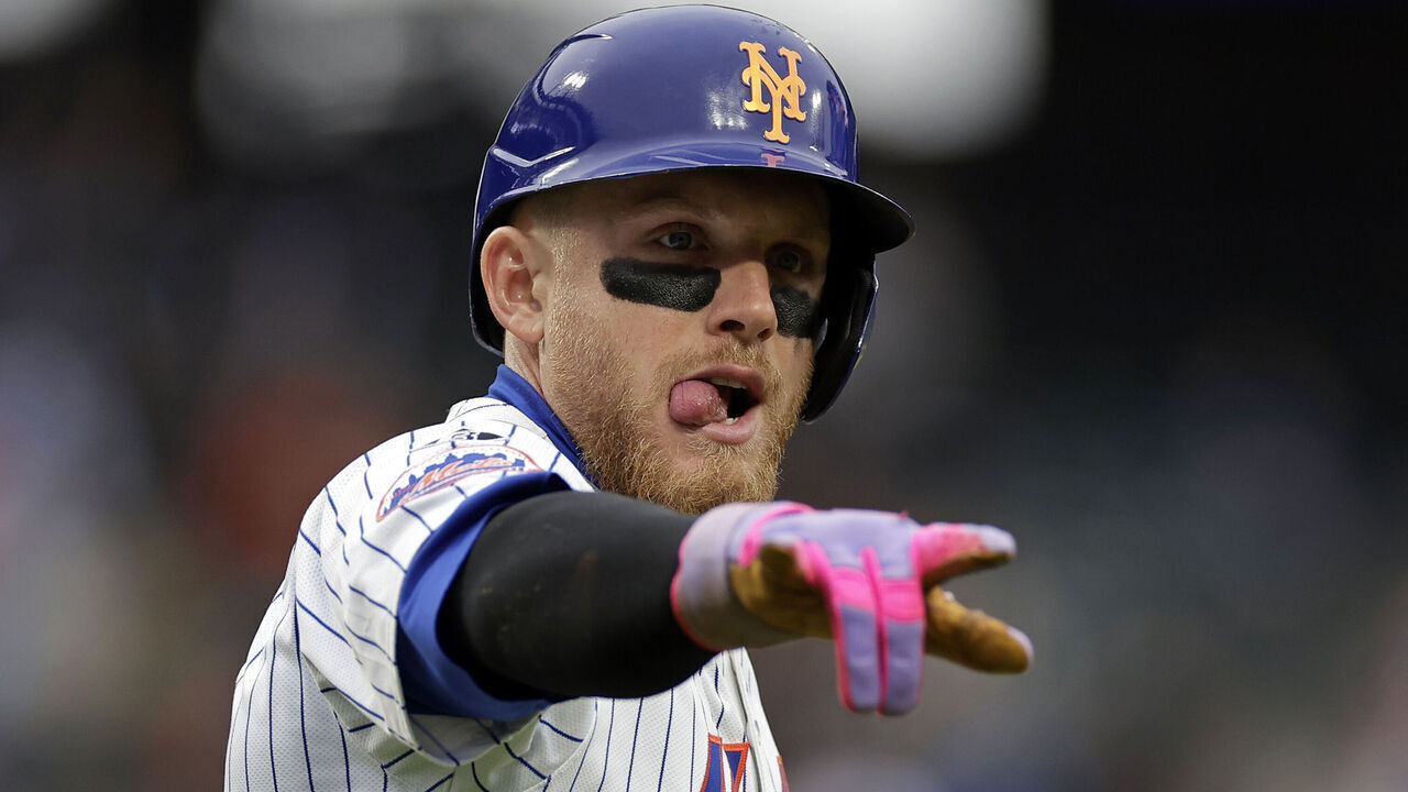 NEW YORK, NY - APRIL 17: Harrison Bader #44 of the New York Mets reacts after hitting a two run home run against the Pittsburgh Pirates during the sixth inning at Citi Field on April 17, 2024 in New York City. The Mets won 9-1.