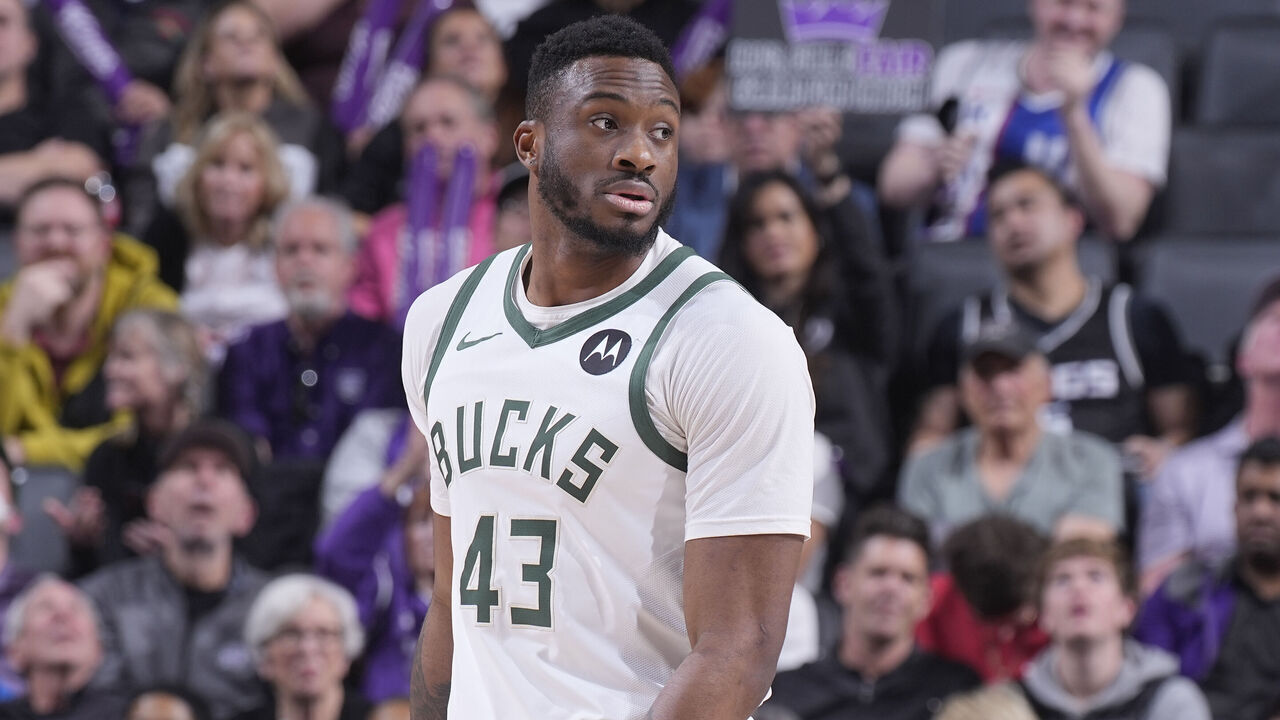 SACRAMENTO, CA - MARCH 12: Thanasis Antetokounmpo #43 of the Milwaukee Bucks looks on during the game against the Sacramento Kings on March 12, 2024 at Golden 1 Center in Sacramento, California. NOTE TO USER: User expressly acknowledges and agrees that, by downloading and or using this photograph, User is consenting to the terms and conditions of the Getty Images Agreement. Mandatory Copyright Notice: Copyright 2024 NBAE