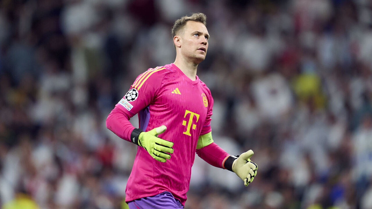 MADRID, SPAIN - MAY 08: Manuel Neuer of Bayern München looks on during the UEFA Champions League semi-final second leg match between Real Madrid and FC Bayern München at Estadio Santiago Bernabeu on May 08, 2024 in Madrid, Spain.