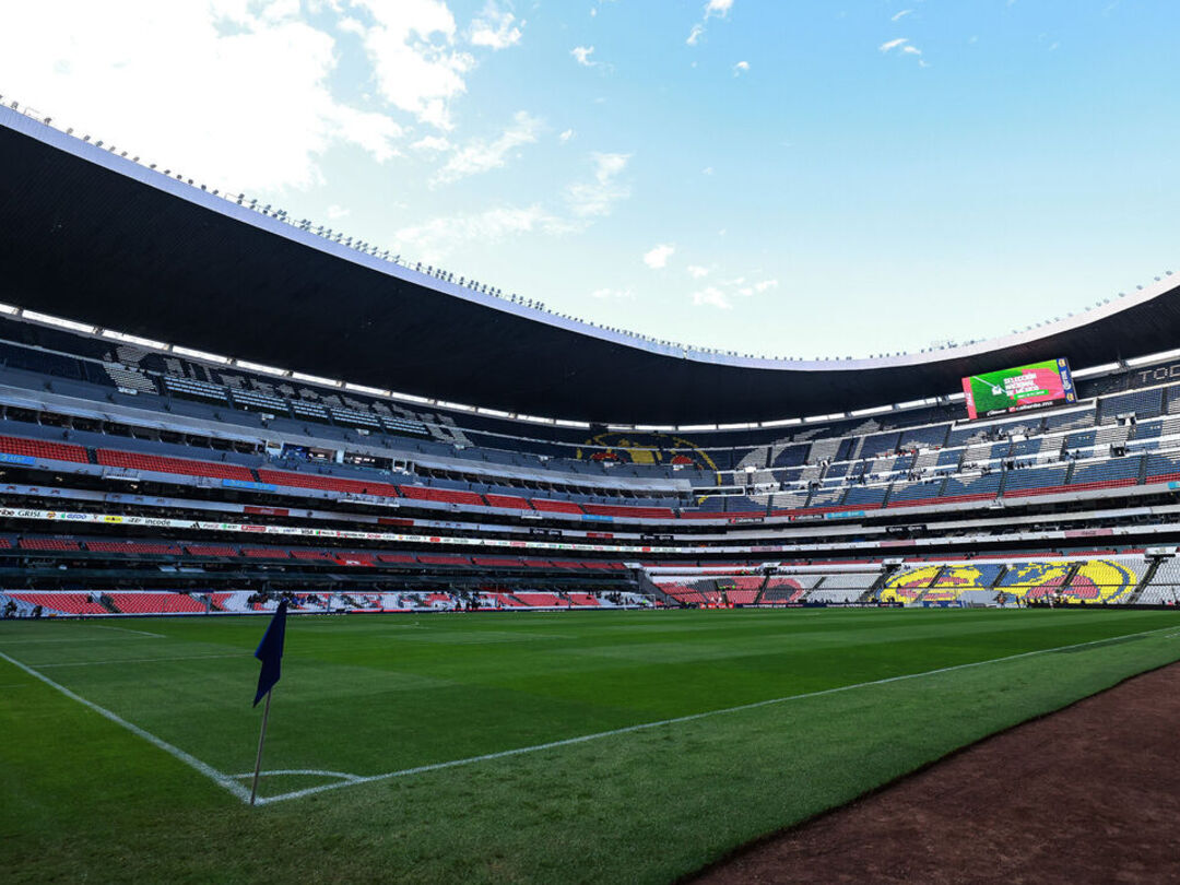 Box owners at Mexico's Estadio Azteca refuse to release seats for World Cup