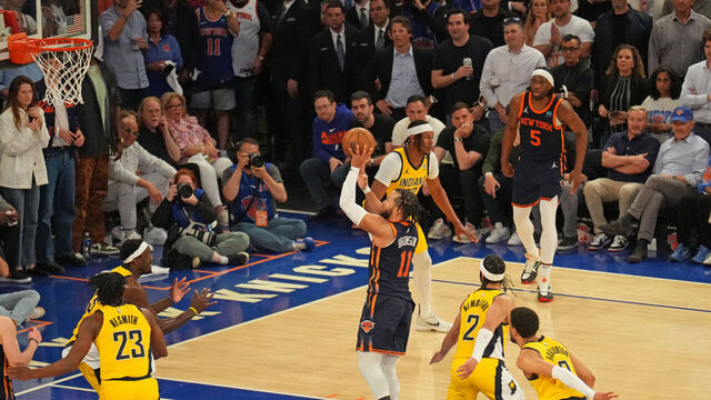 NEW YORK, NY - MAY 8: Jalen Brunson #11 of the New York Knicks shoots the ball during the game against the Indiana Pacers during Round 2 Game 2 of the 2024 NBA Playoffs on May 8, 2024 at Madison Square Garden in New York City, New York. Mandatory Copyright Notice: Copyright 2024 NBAE