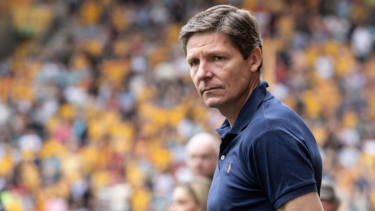 WOLVERHAMPTON, ENGLAND - MAY 11: Crystal Palace's manager Oliver Glasner looks on during the Premier League match between Wolverhampton Wanderers and Crystal Palace at Molineux on May 11, 2024 in Wolverhampton, England.