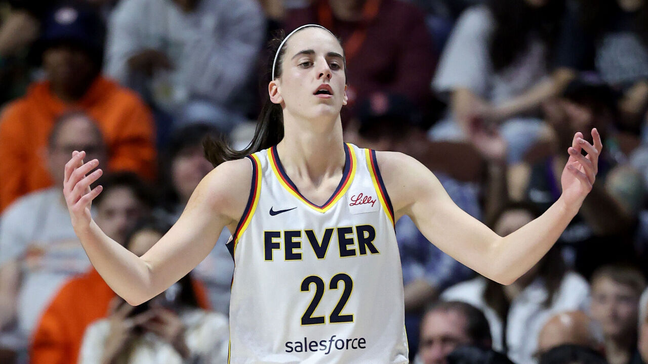 UNCASVILLE, CONNECTICUT - MAY 14: Caitlin Clark #22 of the Indiana Fever reacts during the second quarter against the Connecticut Sun in the game at Mohegan Sun Arena on May 14, 2024 in Uncasville, Connecticut.