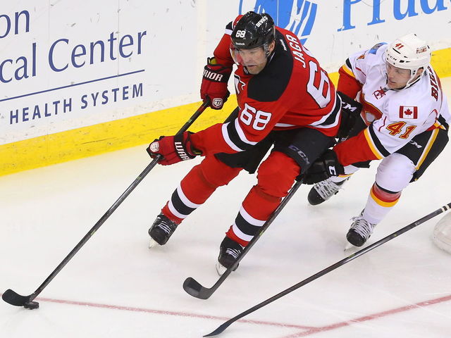 Legendary rink rat Jaromir Jagr working out at all hours in Las Vegas