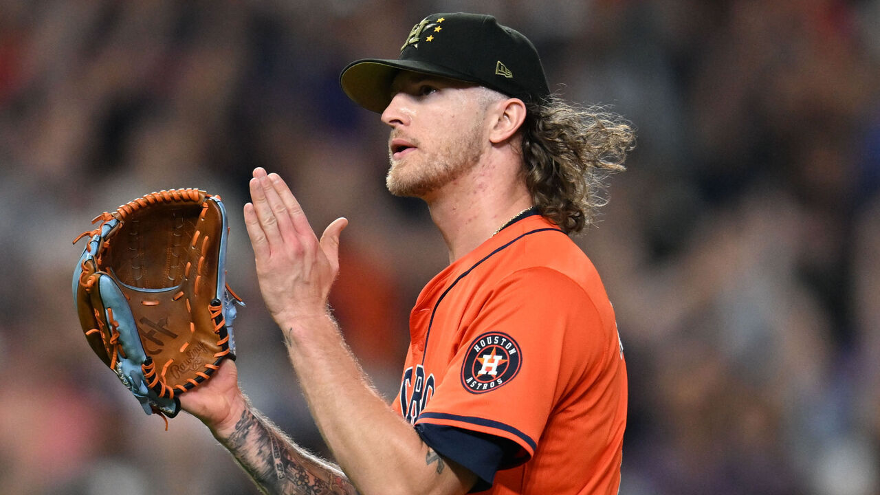 HOUSTON, TEXAS - MAY 17: Josh Hader #71 of the Houston Astros celebrates after winning against the Milwaukee Brewers by a score of 5-4 at Minute Maid Park on May 17, 2024 in Houston, Texas.