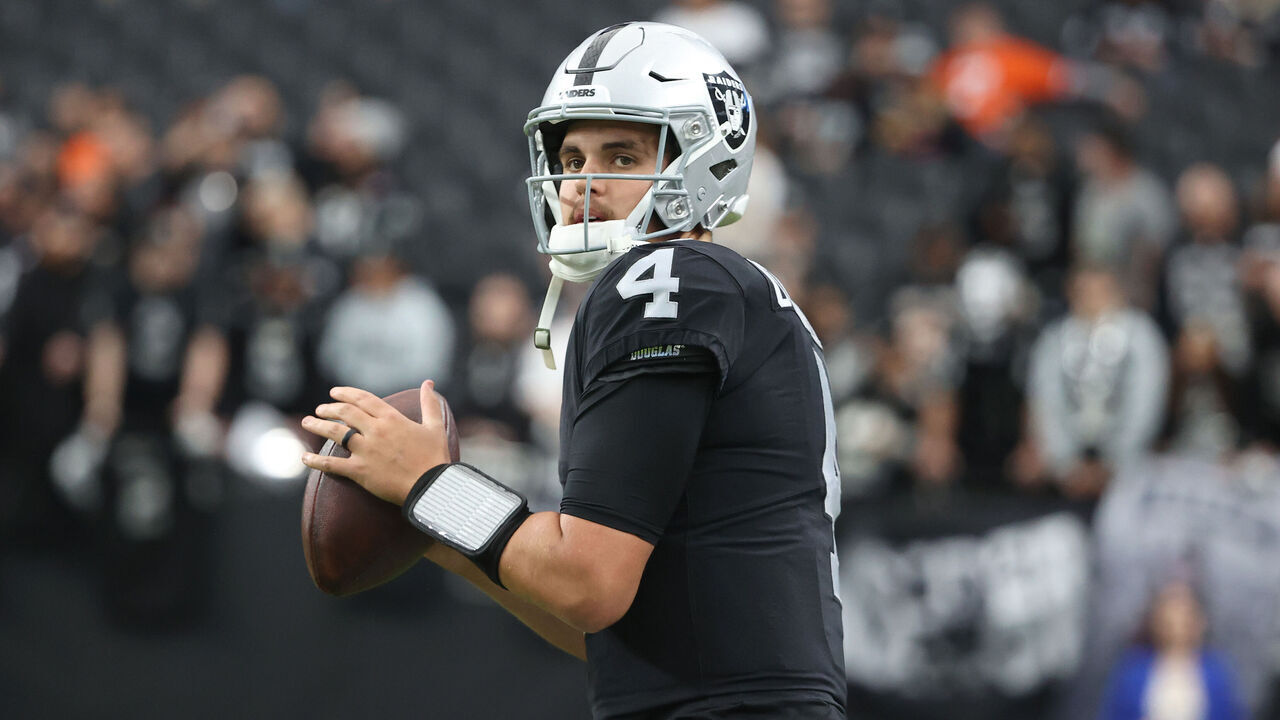 LAS VEGAS, NEVADA - JANUARY 07: Aidan O'Connell #4 of the Las Vegas Raiders warms up prior to the game against the Denver Broncos at Allegiant Stadium on January 07, 2024 in Las Vegas, Nevada.