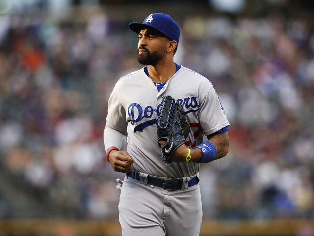Report: Dodgers trade Matt Kemp to Padres