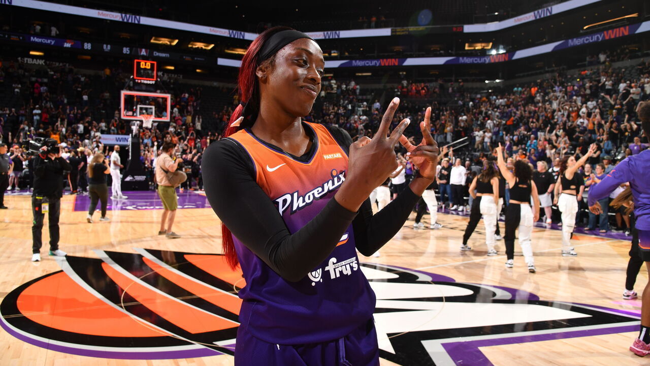 PHOENIX, AZ - MAY 18: Kahleah Copper #2 of the Phoenix Mercury celebrates after the game against the Atlanta Dream on May 18, 2024 at Footprint Center in Phoenix, Arizona. Mandatory Copyright Notice: Copyright 2024 NBAE