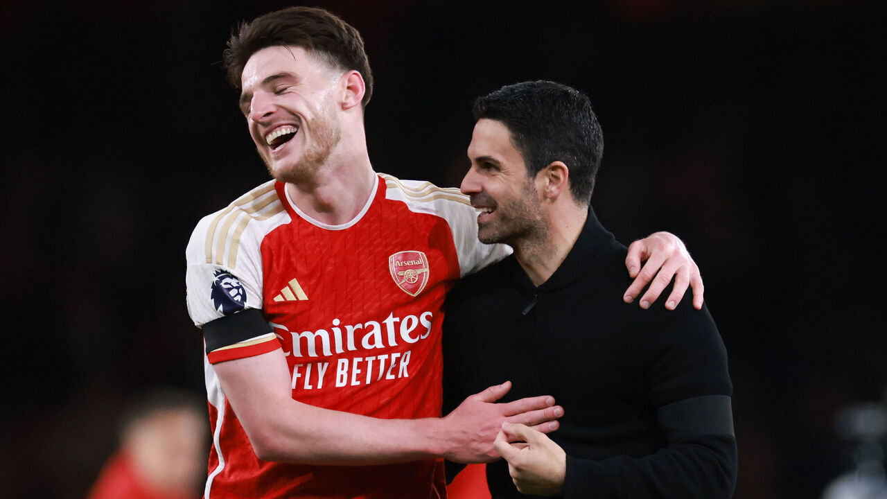 LONDON, ENGLAND - APRIL 23: Mikel Arteta, Head Coach of Arsenal celebrates with Declan Rice after the Premier League match between Arsenal FC and Chelsea FC at Emirates Stadium on April 23, 2024 in London, England.