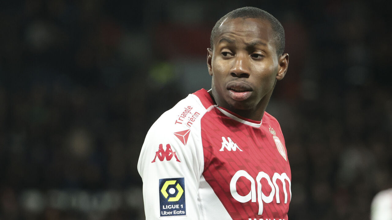 PARIS, FRANCE - NOVEMBER 24: Mohamed Camara of Monaco looks on during the Ligue 1 Uber Eats match between Paris Saint-Germain (PSG) and AS Monaco (ASM) at Parc des Princes stadium on November 24, 2023 in Paris, France.