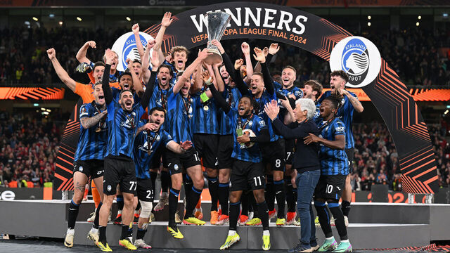 DUBLIN, IRELAND - MAY 22: Berat Djimsiti of Atalanta BC lifts the UEFA Europa League Trophy after his team's victory during the UEFA Europa League 2023/24 final match between Atalanta BC and Bayer 04 Leverkusen at Dublin Arena on May 22, 2024 in Dublin, Ireland.