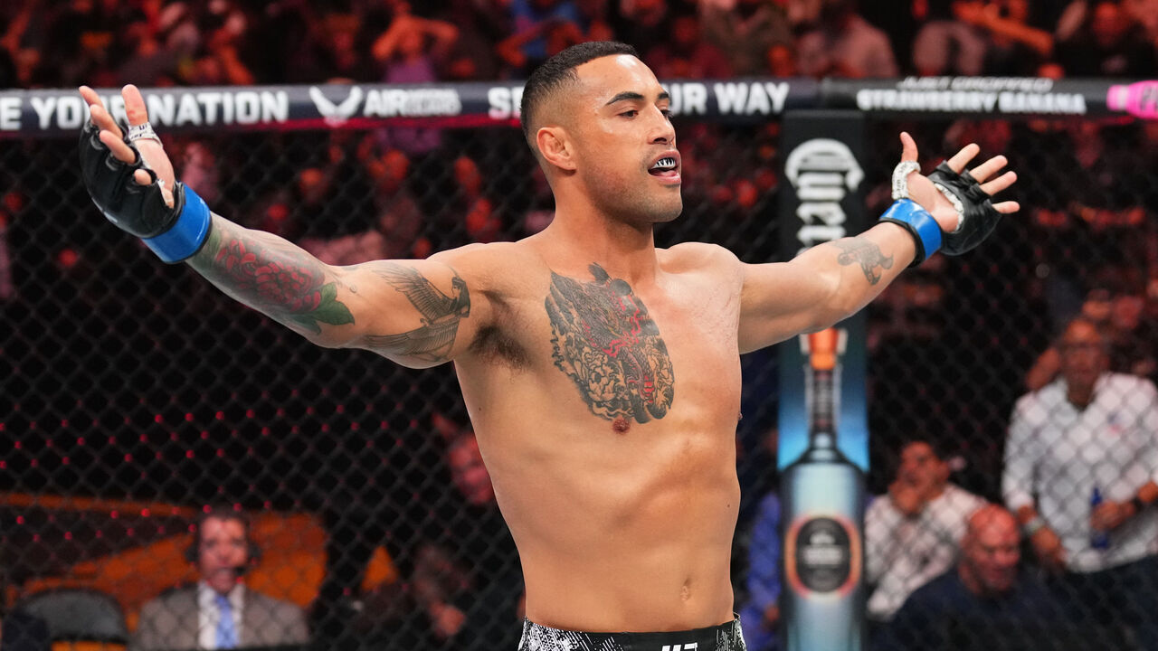 ST LOUIS, MISSOURI - MAY 11: Carlos Ulberg of New Zealand reacts after his TKO victory over Alonzo Menifield in a light heavyweight fight during the UFC Fight Night event at Enterprise Center on May 11, 2024 in St Louis, Missouri.