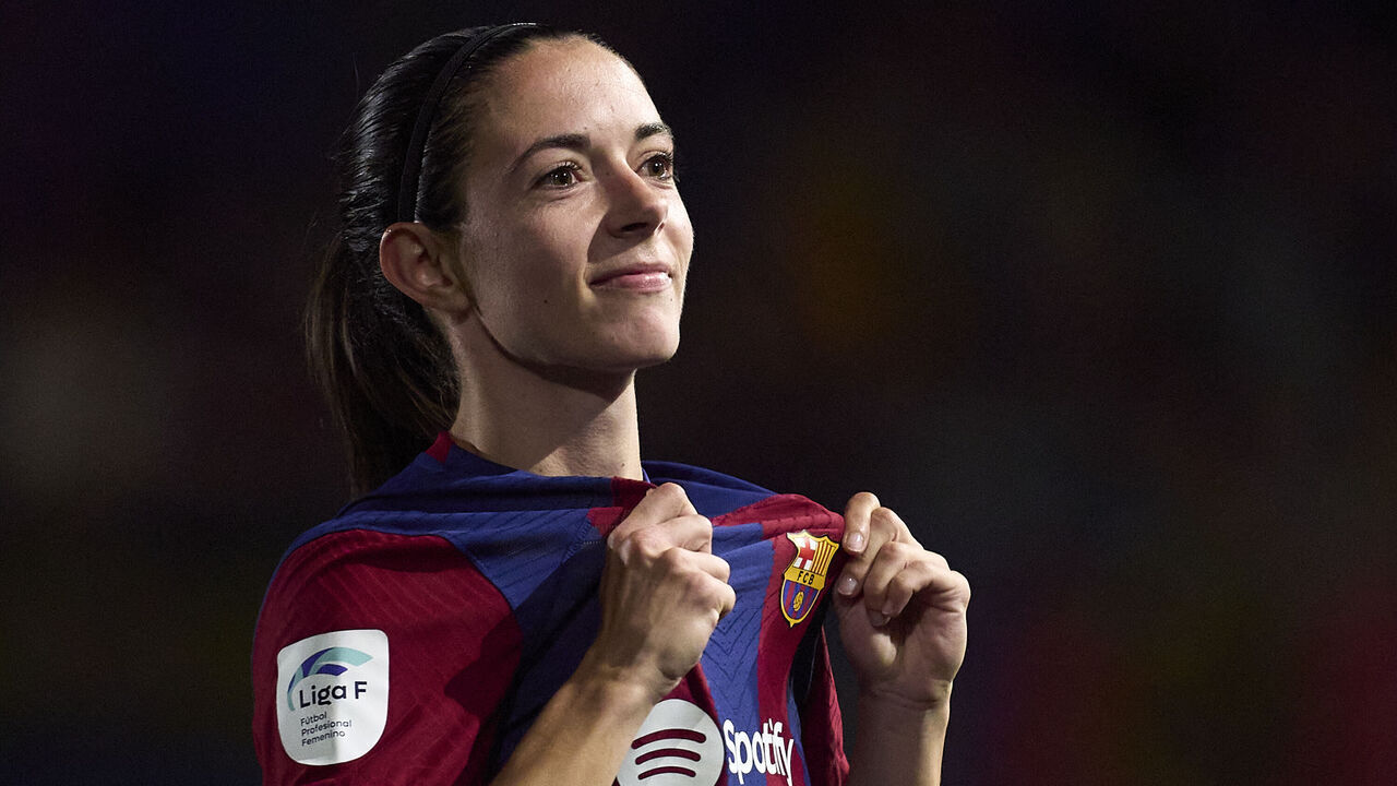 BARCELONA, SPAIN - MAY 10: Aitana Bonmati of FC Barcelona celebrates following her team's victory in the La Liga F match between FC Barcelona and Athletic Club at Estadi Johan Cruyff on May 10, 2024 in Barcelona, Spain.