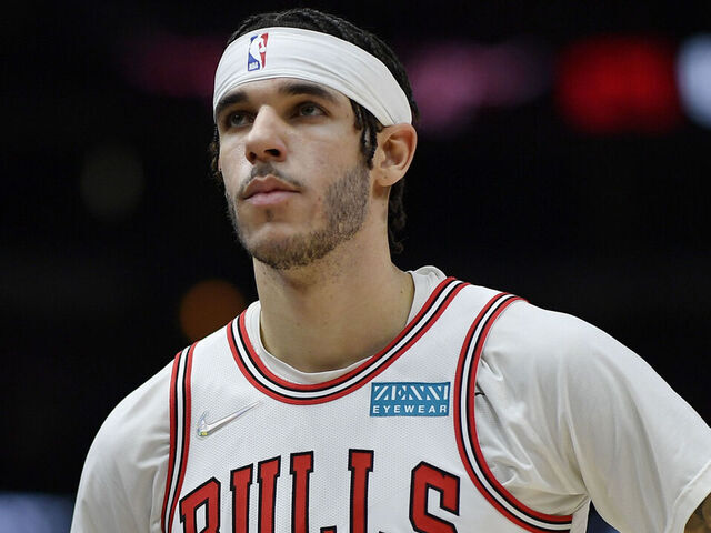 CHICAGO, ILLINOIS - JANUARY 07: Lonzo Ball #2 of the Chicago Bulls looks on against the Washington Wizards at United Center on January 07, 2022 in Chicago, Illinois.