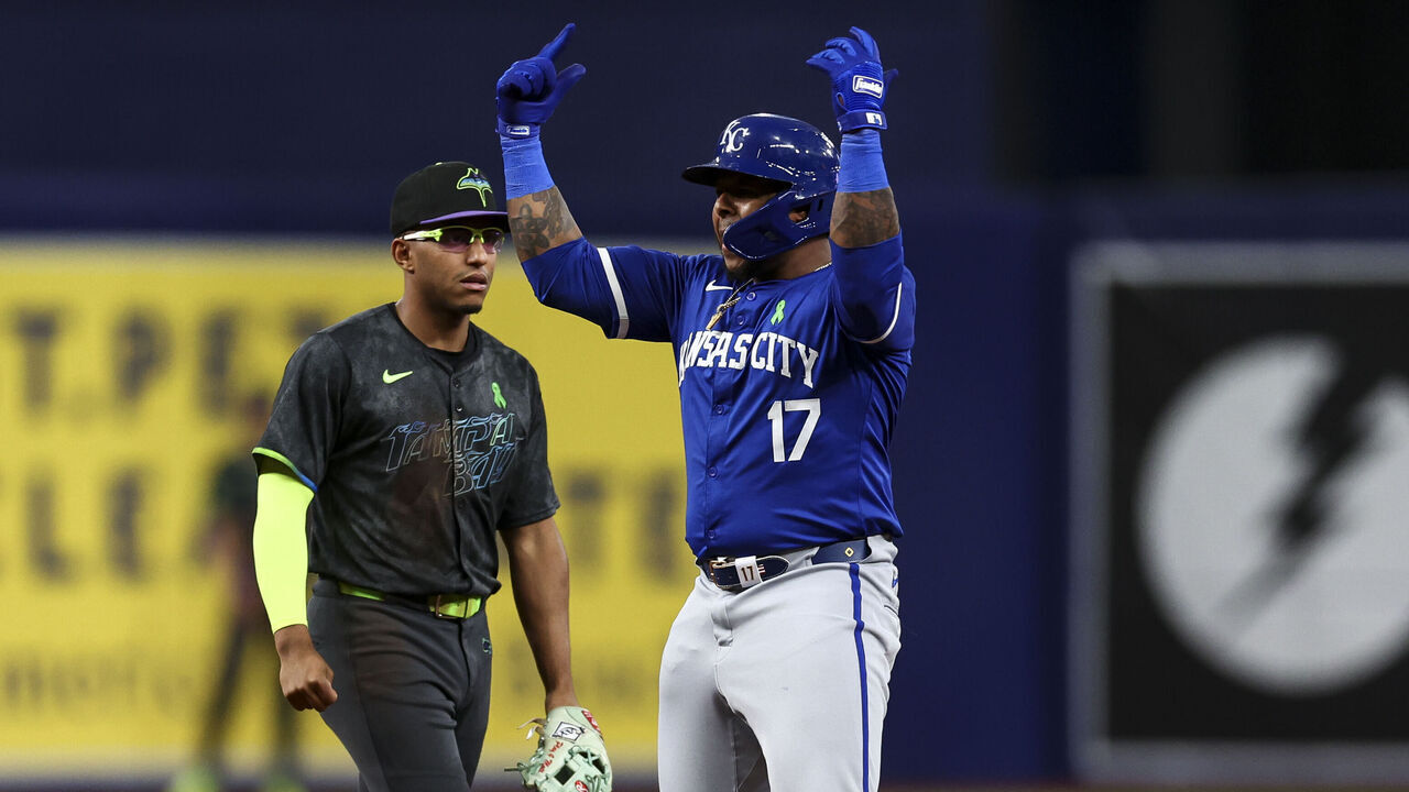 ST PETERSBURG, FL - MAY 25: Nelson Velázquez #17 of the Kansas City Royals celebrates after hitting an RBI double during the eleventh inning against the Tampa Bay Rays at Tropicana Field on May 25, 2024 in St Petersburg, Florida.