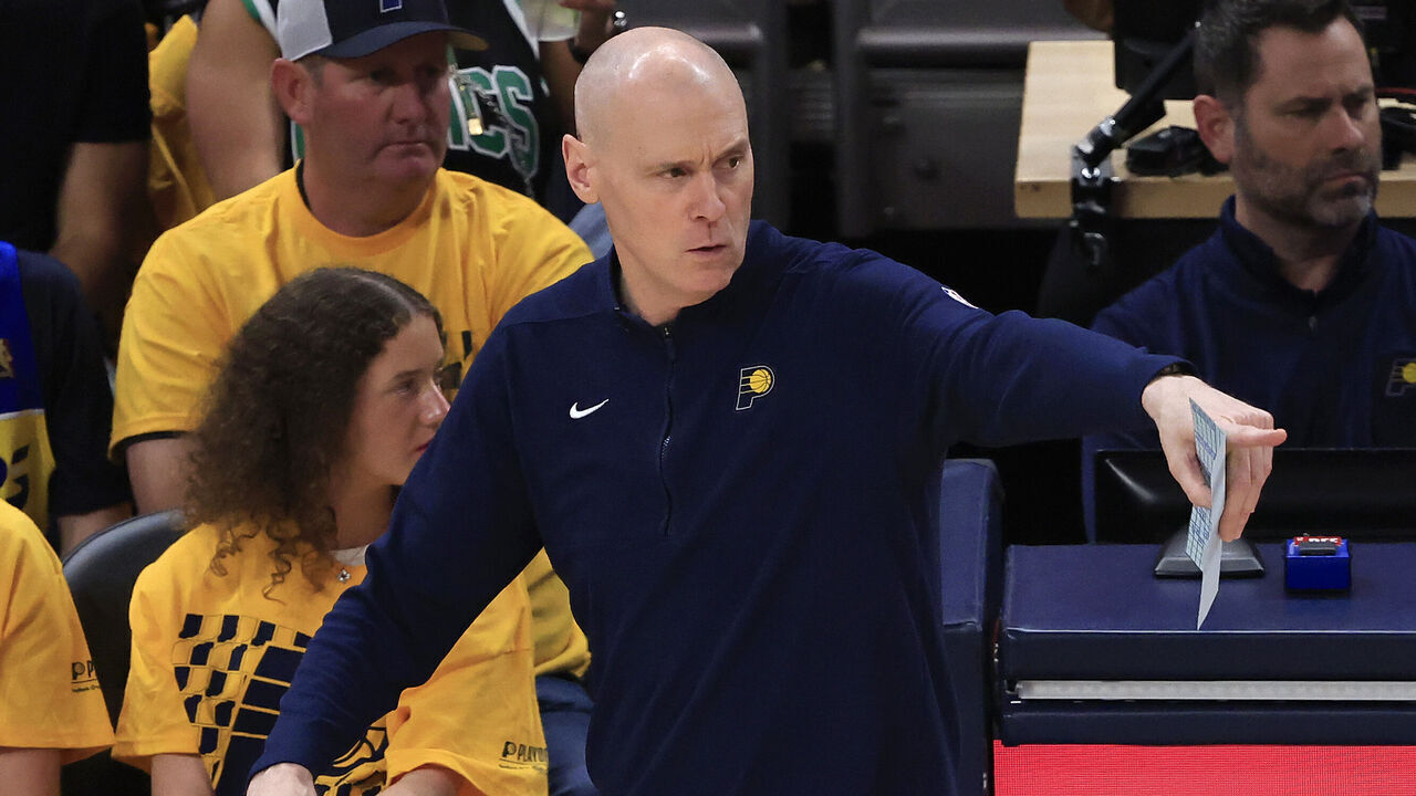 INDIANAPOLIS, INDIANA - MAY 25: Head coach Rick Carlisle of the Indiana Pacers reacts against the Boston Celtics during the first quarter in Game Three of the Eastern Conference Finals at Gainbridge Fieldhouse on May 25, 2024 in Indianapolis, Indiana.