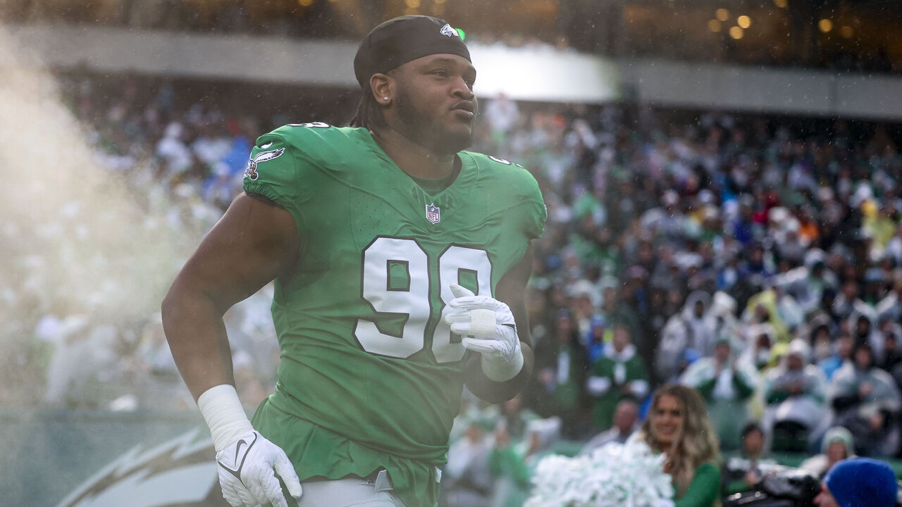 PHILADELPHIA, PA - NOVEMBER 26: Jalen Carter #98 of the Philadelphia Eagles runs out of the tunnel prior to an NFL football game against the Buffalo Bills at Lincoln Financial Field on November 26, 2023 in Philadelphia, Pennsylvania.