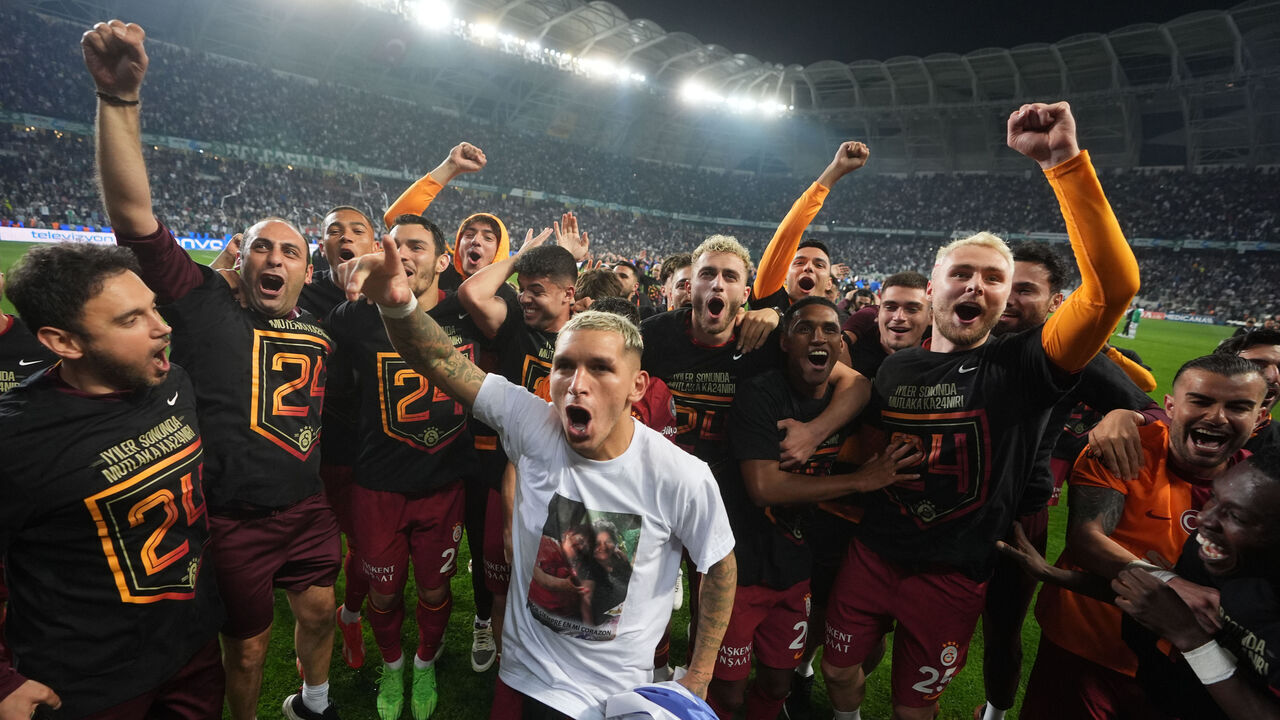 KONYA, TURKIYE - MAY 26: Galatasaray technical staff and players celebrate the Galatasaray's Turkish Super Lig title in Konya, Turkiye on May 26, 2024. Galatasaray defeated Konyaspor away and became the champions of the 2023-2024 season, in the final week of the Turkish Super Lig.